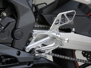 オーバーレーシング バックステップ 4ポジション: HONDA CBR250RR(MC51