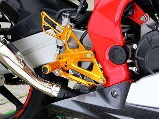 ベビーフェイス バックステップキット: HONDA CBR250RR(MC51) カスタム